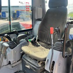 Kubota KX080-4
