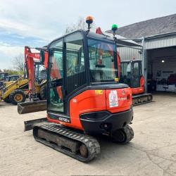 Kubota KX030-4