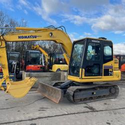 Komatsu PC71-7