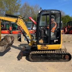 Caterpillar 302.7DCR