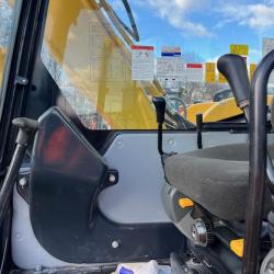 Komatsu PC71-7