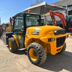JCB 520-40