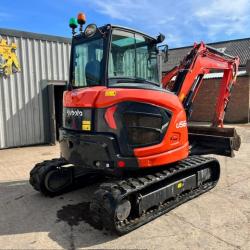 Kubota U56-5