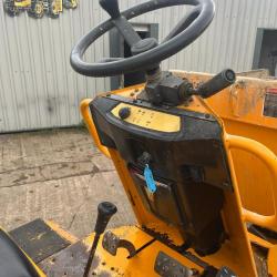 Thwaites 3000