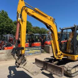 JCB 8060