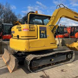 Komatsu PC71-7