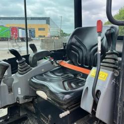 Kubota KX016-4