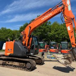 Hitachi ZX135US-5B